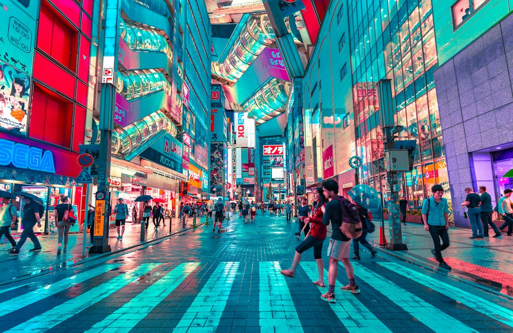 Busy pedestrian crossing in Tokyo